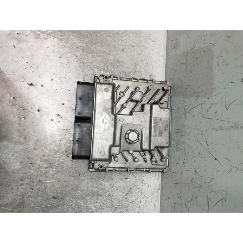 Recambio de centralita motor uce para seat leon sc (5f5) referencia OEM IAM 5WA1800401 06K907425B 2012
