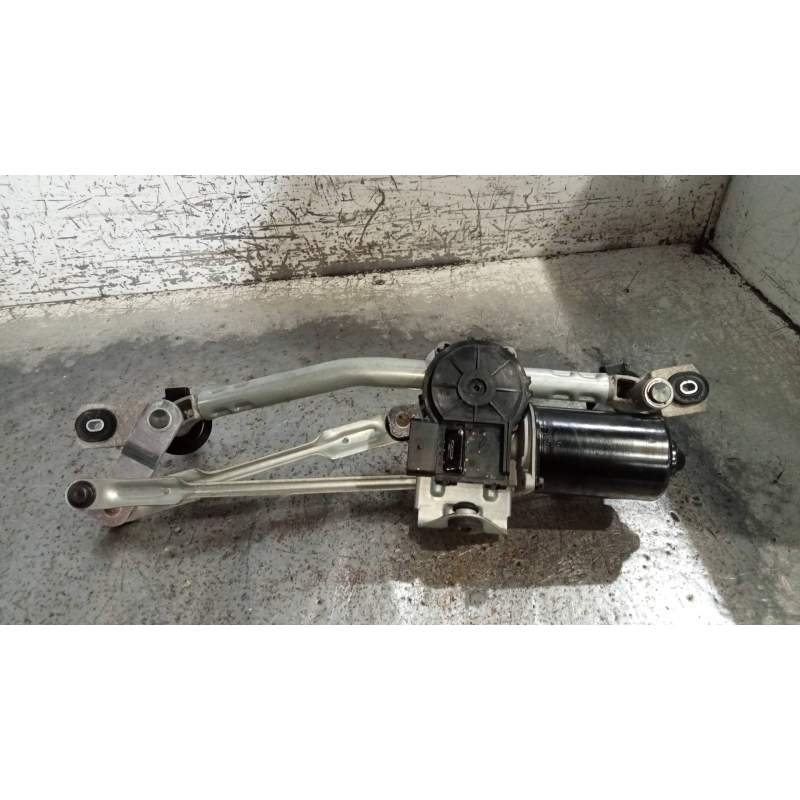 Recambio de motor limpia delantero para kia cee´d x-tech referencia OEM IAM 98100A2000  2012