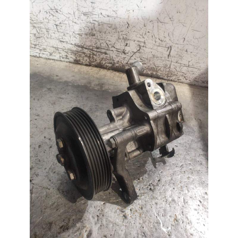 Recambio de bomba direccion para bmw serie 5 touring (f11) 530d xdrive referencia OEM IAM 407944801  