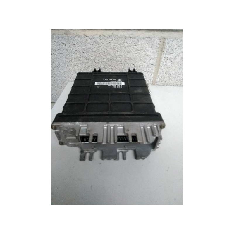 Recambio de centralita motor uce para volkswagen vento (1h2) referencia OEM IAM 0261200760 1H0907311F 