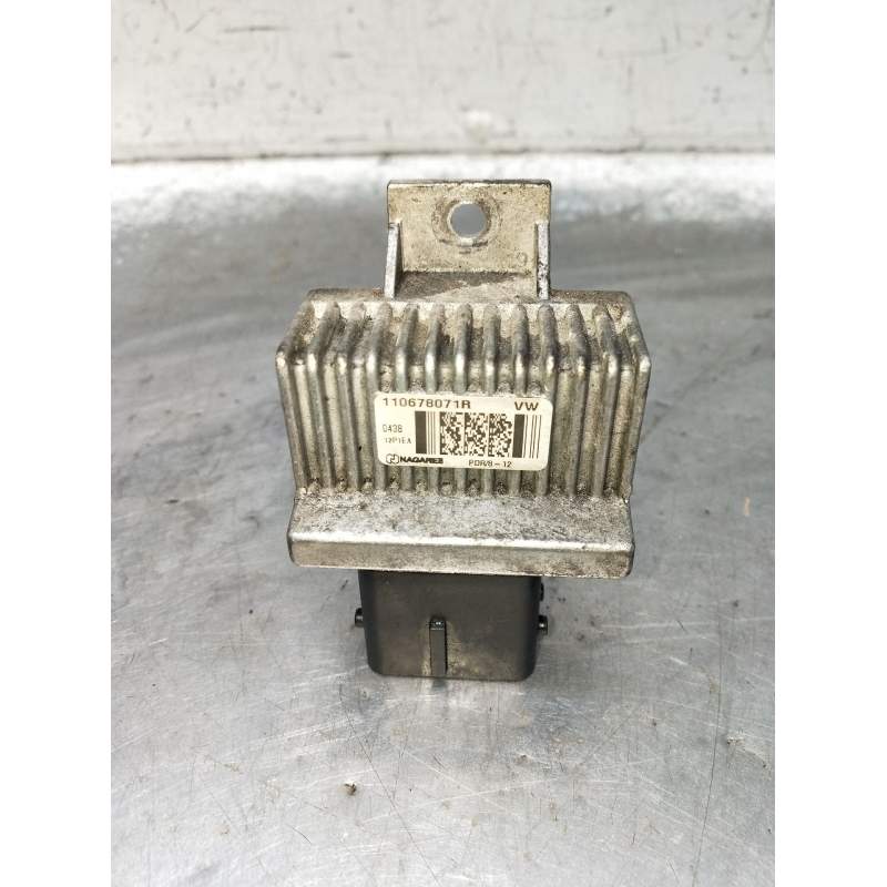 Recambio de caja precalentamiento para dacia sandero ii (b8_) 1.5 dci referencia OEM IAM 110678071R  2012