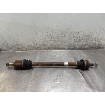 TRANSMISION DELANTERA DERECHA A4513570601 10G 2007