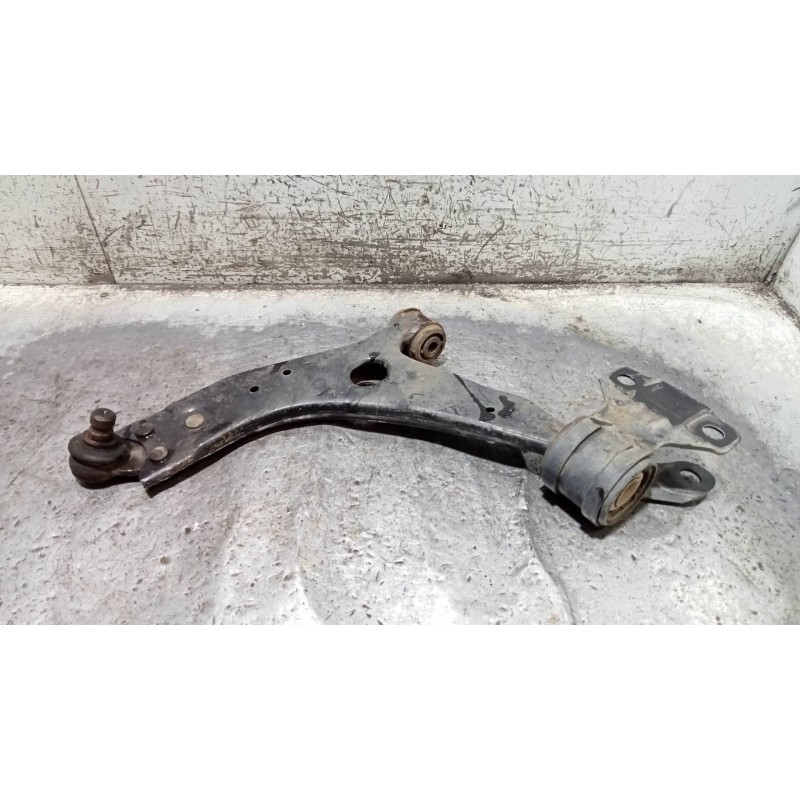 Recambio de brazo suspension inferior delantero izquierdo para ford focus lim. (cb8) titanium referencia OEM IAM   