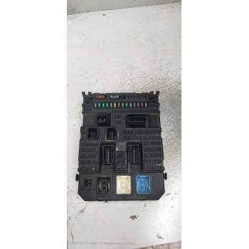 CAJA RELES / FUSIBLES 9664156780 BSI2004P1000 