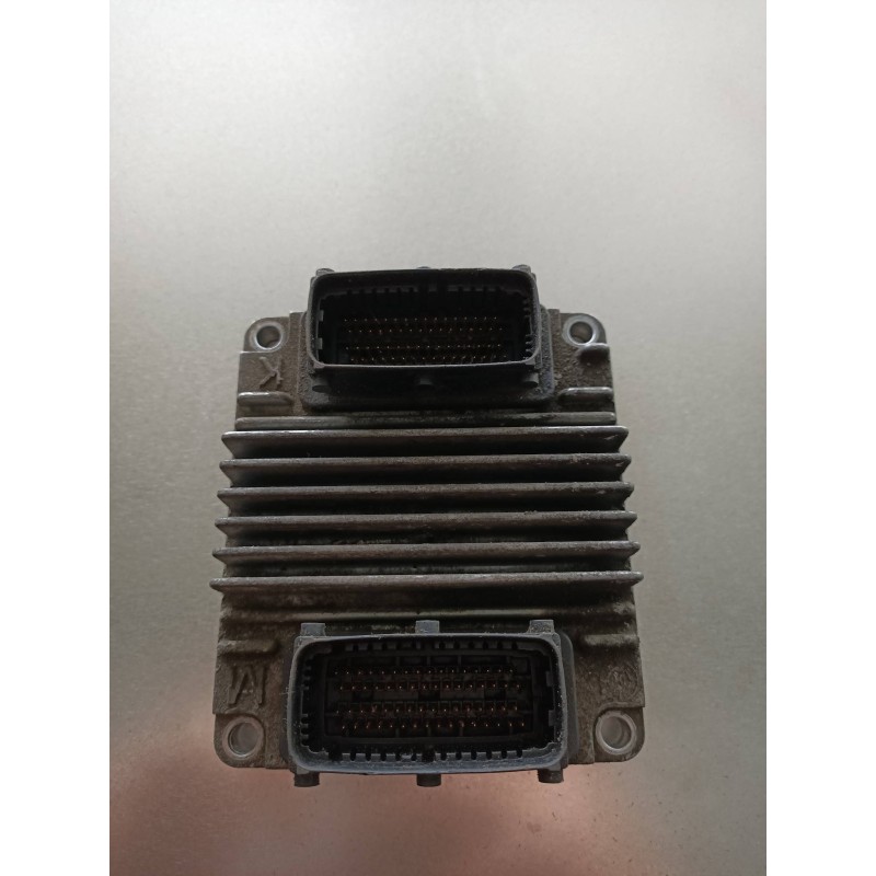 Recambio de centralita motor uce para opel astra g berlina 1.7 16v dti cat (y 17 dt / lr6) referencia OEM IAM 12212819 897306575