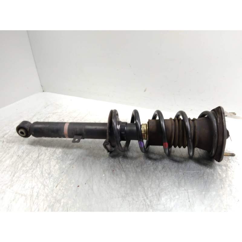 Recambio de amortiguador delantero izquierdo para lexus is200 (gxe10) 2.0 cat referencia OEM IAM   
