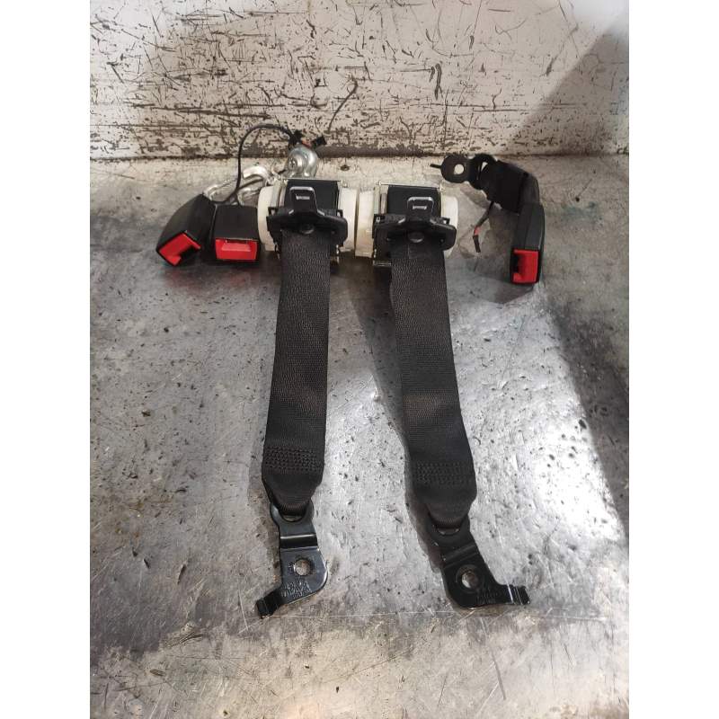 Recambio de juego cinturones trasero para bmw serie 5 touring (f11) 530d xdrive referencia OEM IAM   