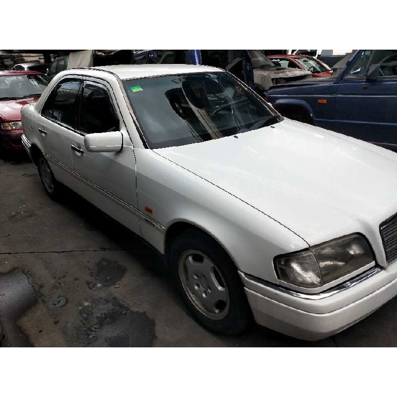 mercedes clase c (w202) berlina del año 2000