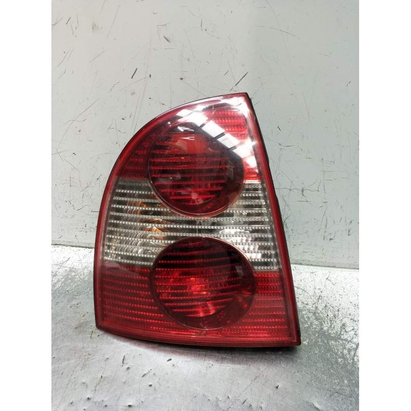 Recambio de piloto trasero izquierdo para volkswagen passat b5.5 (3b3) 1.9 tdi referencia OEM IAM   2001