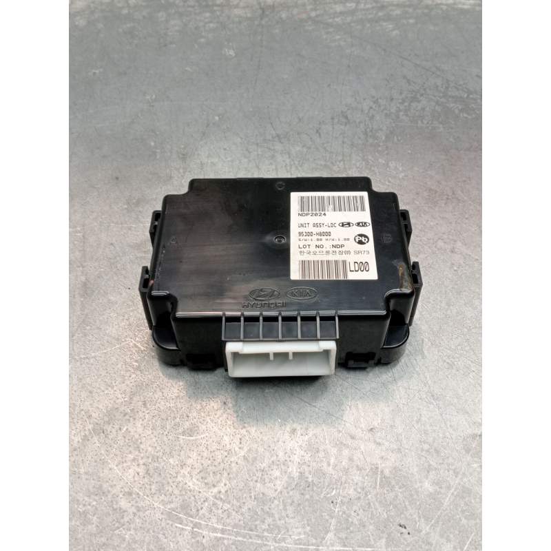 Recambio de modulo electronico para kia stonic (yb) 1.0 t-gdi referencia OEM IAM 95300H8000  2017