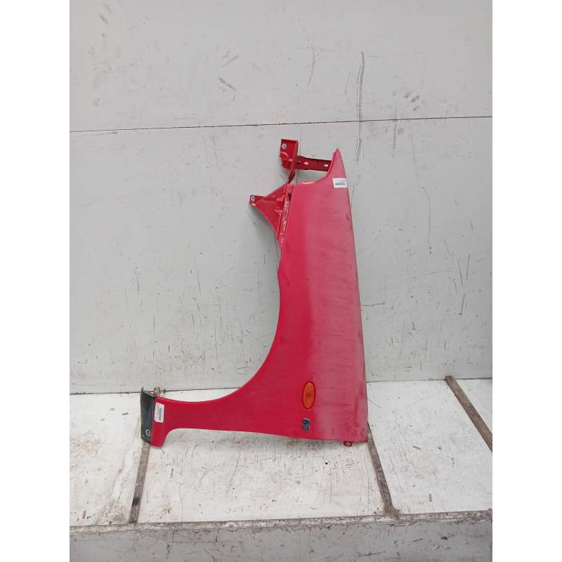 Recambio de aleta delantera izquierda para fiat punto berlina (176) 1.2 cat referencia OEM IAM   1994