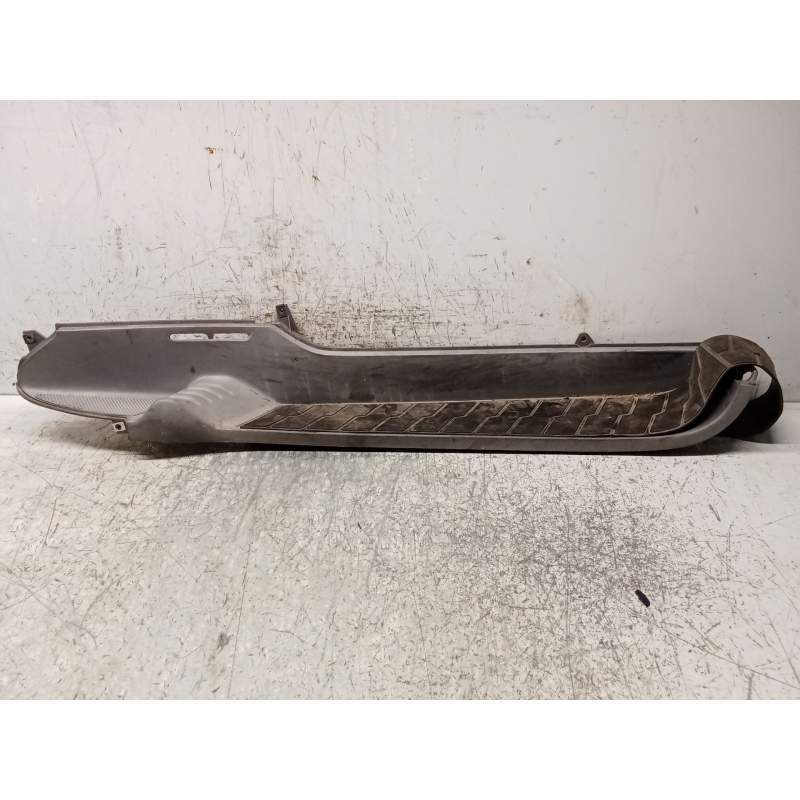 Recambio de moldura para honda fes fes 250 foresight 2t (mf04) referencia OEM IAM LATERAL DERECHA  