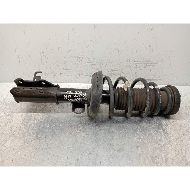 Recambio de amortiguador delantero izquierdo para opel zafira tourer excellence referencia OEM IAM 13473993 16CDTI 2012