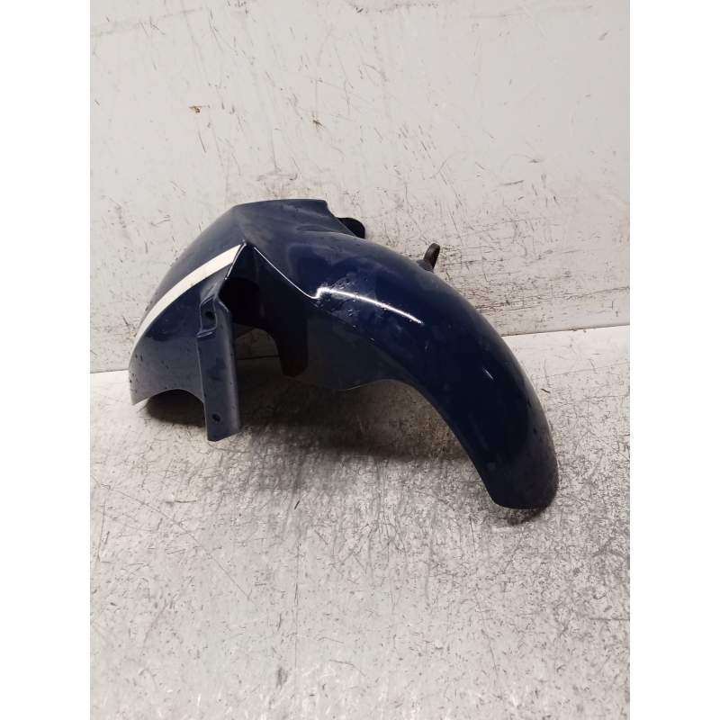 Recambio de molduras delanteras para honda fes fes 250 foresight 2t (mf04) referencia OEM IAM   