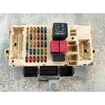 CAJA RELES / FUSIBLES 501208510090 60687598 