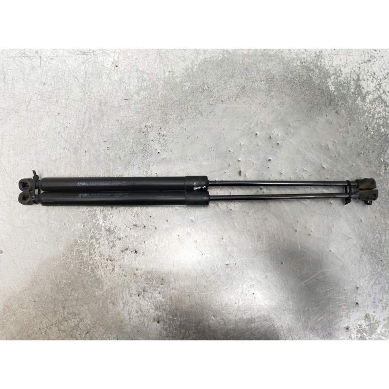 Recambio de amortiguadores maletero / porton para peugeot 208 (p2) referencia OEM IAM 9827758080 7000210284B0 