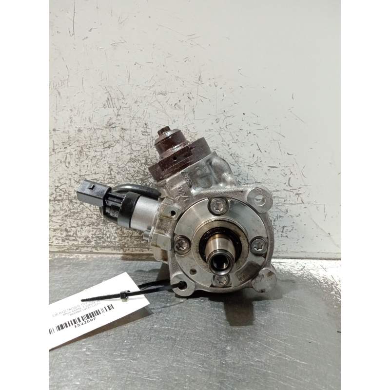 Recambio de bomba inyeccion para bmw serie 3 coupe (e92) 320d referencia OEM IAM 779787402 0445010506 BOSCH