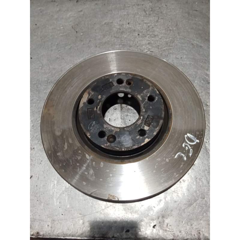 Recambio de disco freno delantero para kia cee´d (jd) 1.6 gt referencia OEM IAM  16G 2012