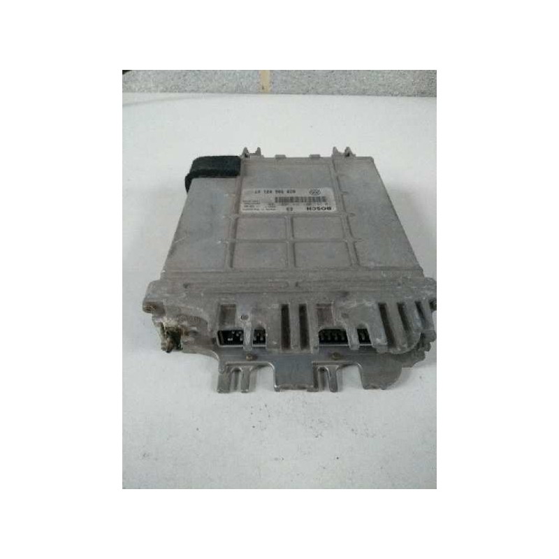 Recambio de centralita motor uce para volkswagen passat berlina (3a2) 1.9 tdi referencia OEM IAM 0281001368 0281001369 028906021