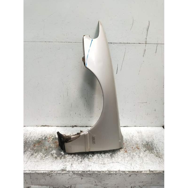Recambio de aleta delantera izquierda para mazda 626 iv hatchback (ge) 2.5 24v (ge5p) referencia OEM IAM   