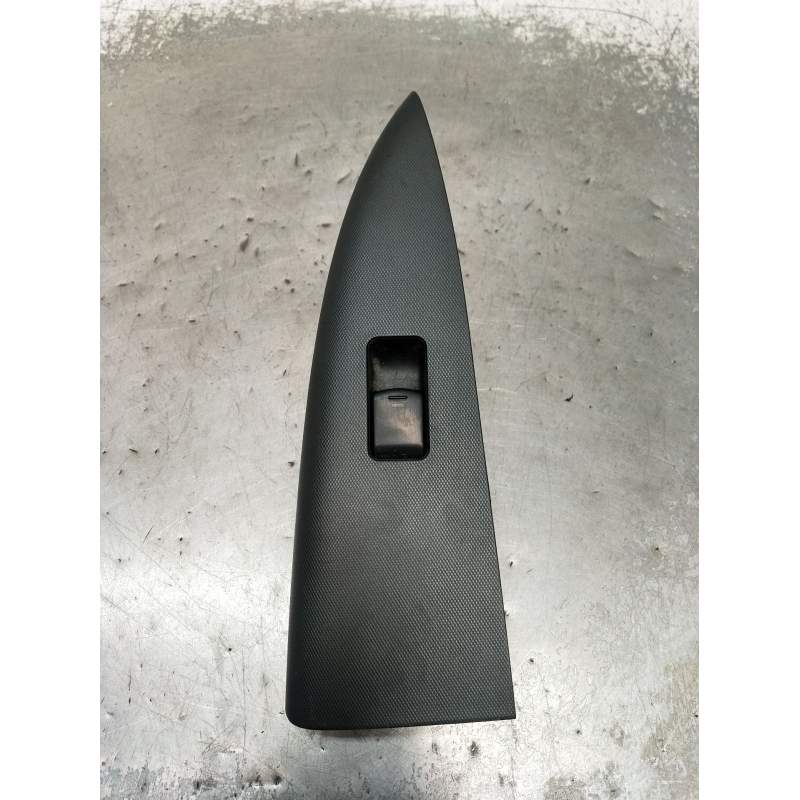 Recambio de mando elevalunas delantero derecho para nissan note (e11, ne11) 1.5 dci referencia OEM IAM  5P 2006