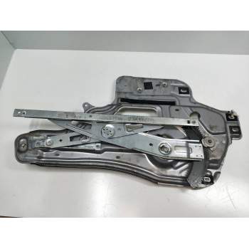ELEVALUNAS DELANTERO DERECHO 9882026100 5P