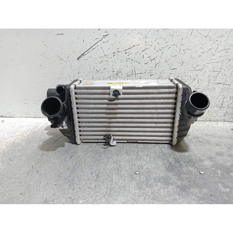 Recambio de intercooler para hyundai i20 klass referencia OEM IAM 2827007350 10G 2020