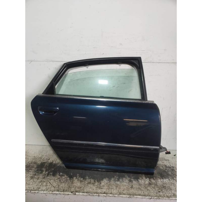 Recambio de puerta trasera derecha para audi a8 (4e2) 4.2 quattro referencia OEM IAM   