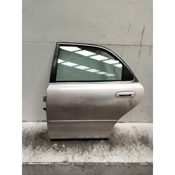 PUERTA TRASERA IZQUIERDA 4P 