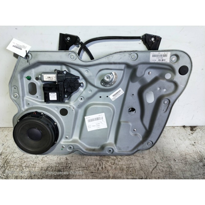 Recambio de elevalunas delantero derecho para volkswagen touran (1t1) conceptline referencia OEM IAM 1T0959702  5P