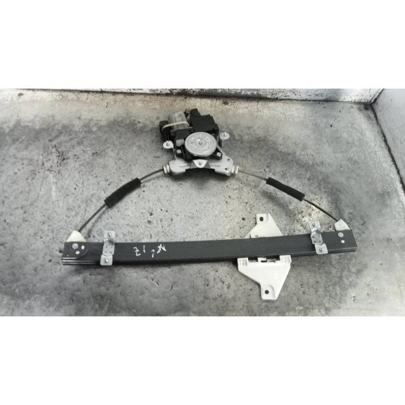 Recambio de elevalunas delantero izquierdo para chevrolet captiva 2.0 vcdi lt referencia OEM IAM 96627077  