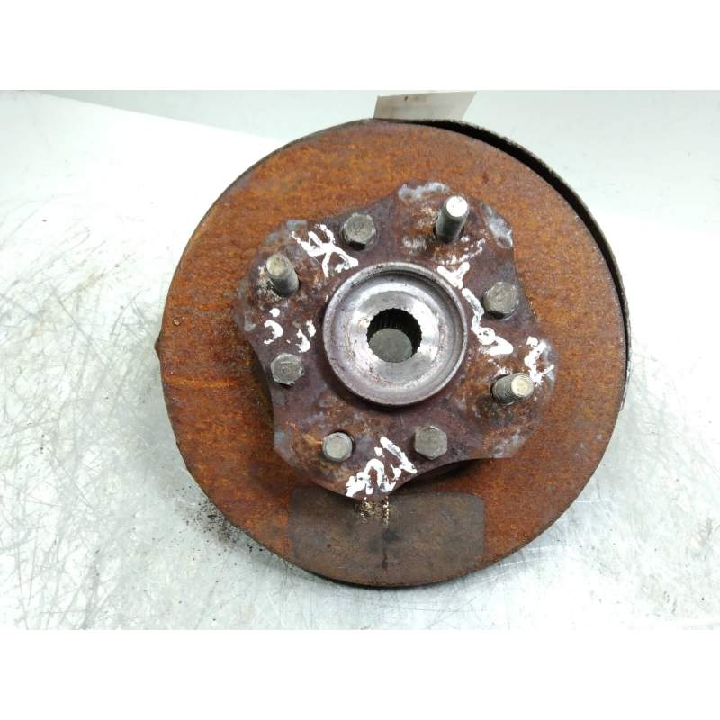 Recambio de mangueta delantera derecha para mitsubishi colt (c10) 1.2 referencia OEM IAM   