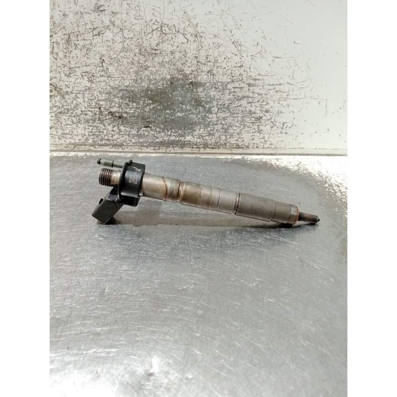 Recambio de inyector para bmw serie 3 coupe (e92) 320d referencia OEM IAM 779787704 0445116001 BOSCH