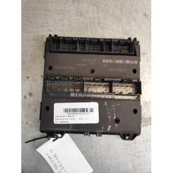 CAJA RELES / FUSIBLES 5WK48218 6Q2937049F 