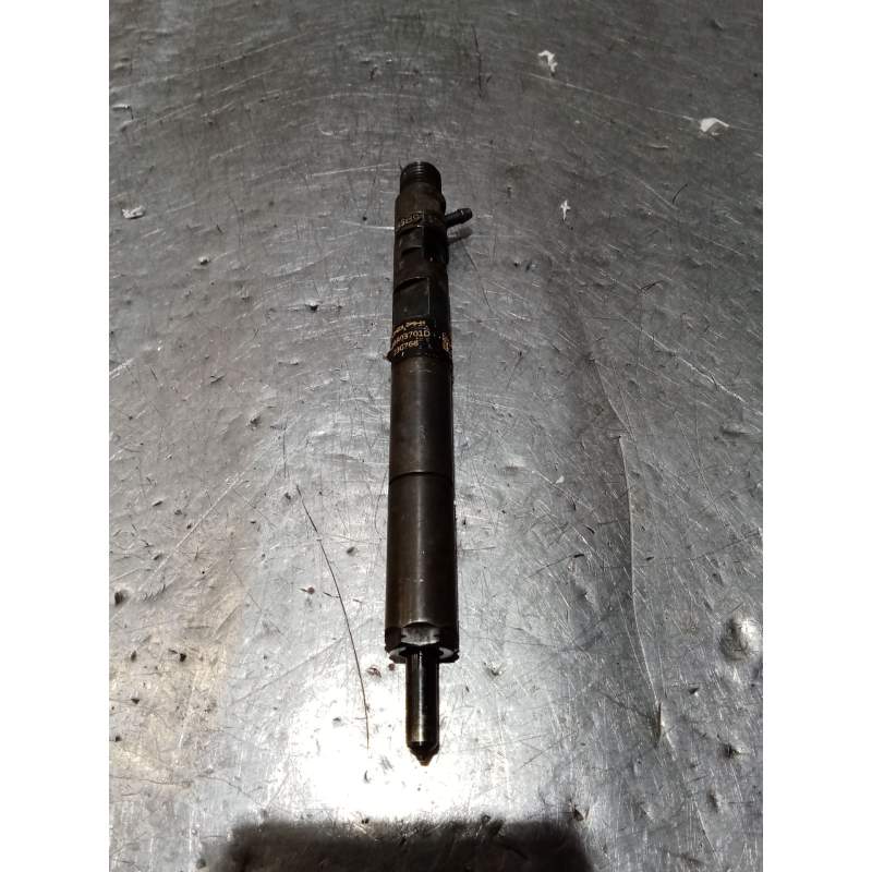 Recambio de inyector para hyundai terracan (hp) 2.9 crdi 4wd referencia OEM IAM 1022GZ21W05 EJBR03902D DELPHI