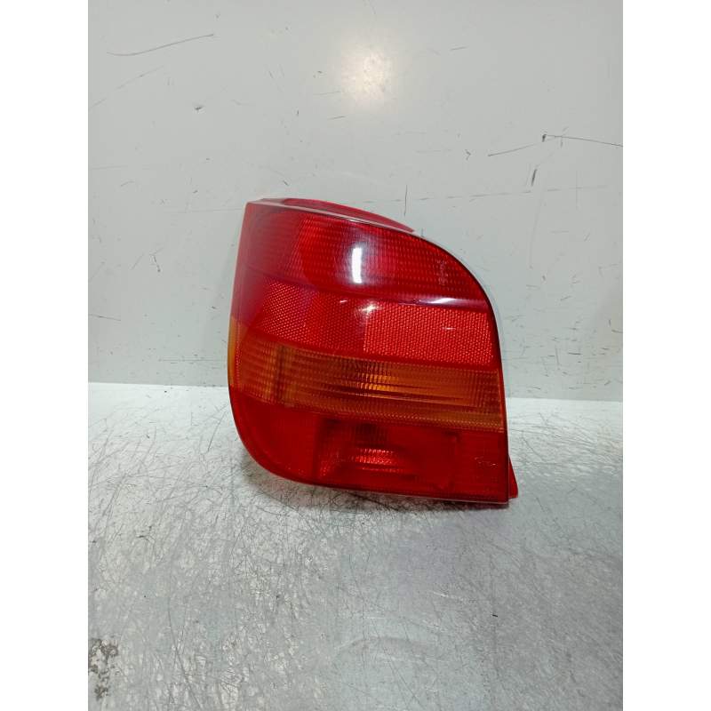 Recambio de piloto trasero izquierdo para ford fiesta berl./courier 1.1 referencia OEM IAM   