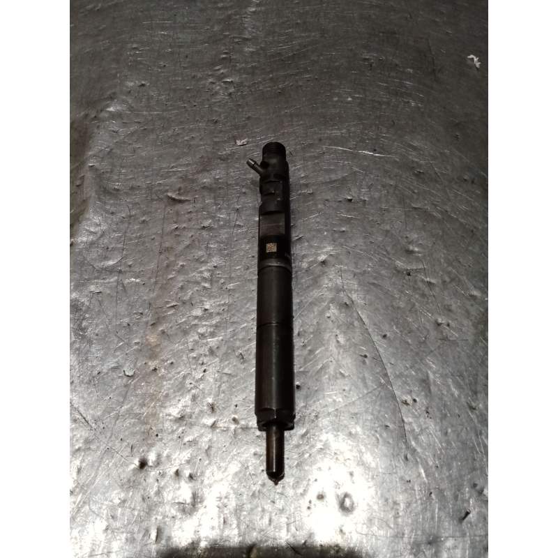 Recambio de inyector para hyundai terracan (hp) 2.9 crdi 4wd referencia OEM IAM 0999GZ21W05 EJBR03902D DELPHI