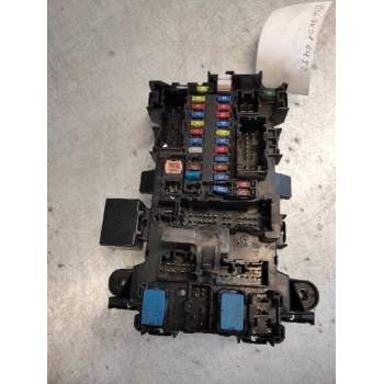 CAJA RELES / FUSIBLES 3861084F21 64J2 11567K01