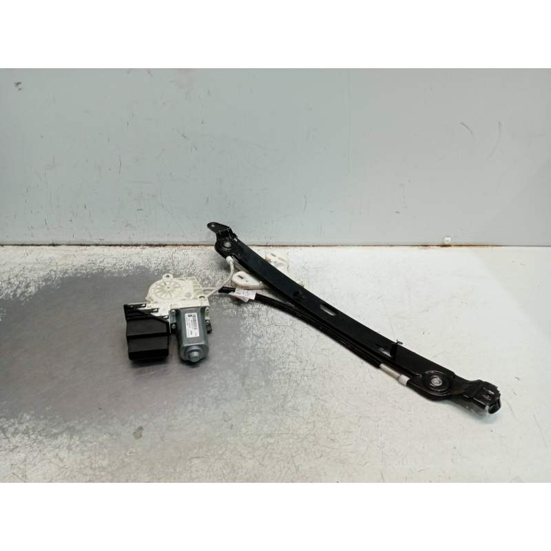 Recambio de elevalunas trasero derecho para seat altea xl (5p5) family referencia OEM IAM 995915 1K0959704M 5P