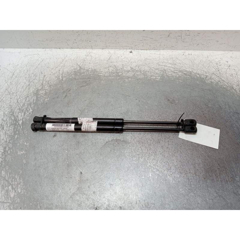 Recambio de amortiguadores maletero / porton para daewoo kalos 1.2 se referencia OEM IAM   