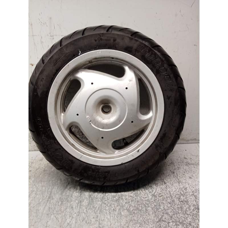 Recambio de llanta para honda fes fes 250 foresight 2t (mf04) referencia OEM IAM 130/70 12  