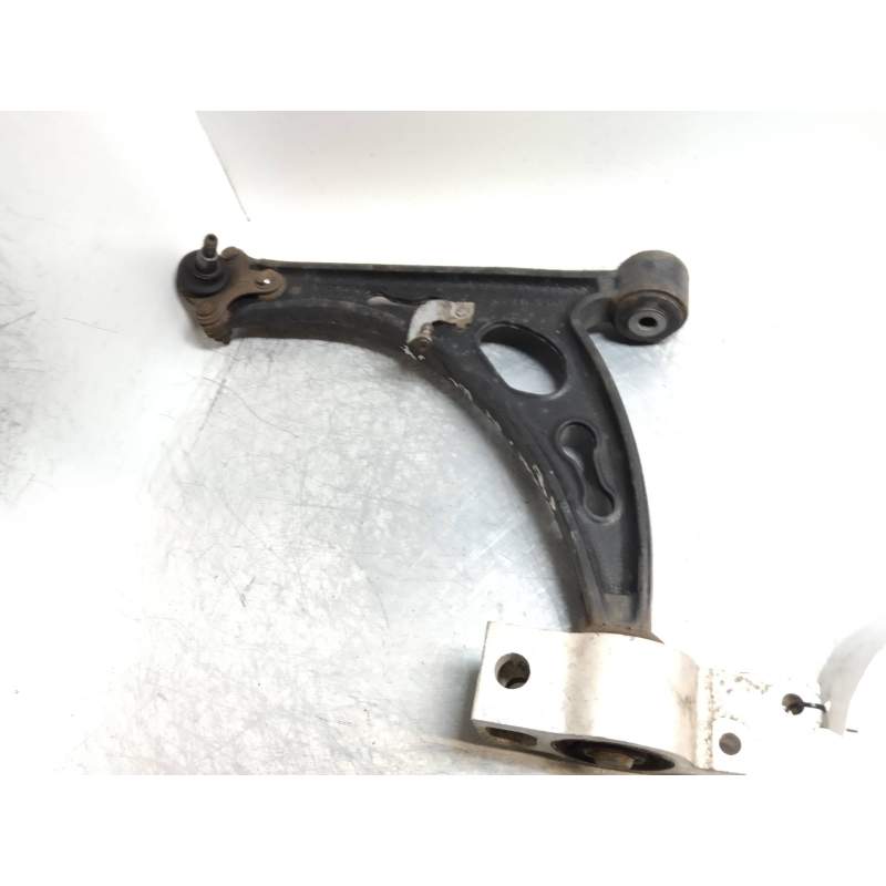 Recambio de brazo suspension inferior delantero izquierdo para volkswagen touran (1t2) highline referencia OEM IAM  14G 2007