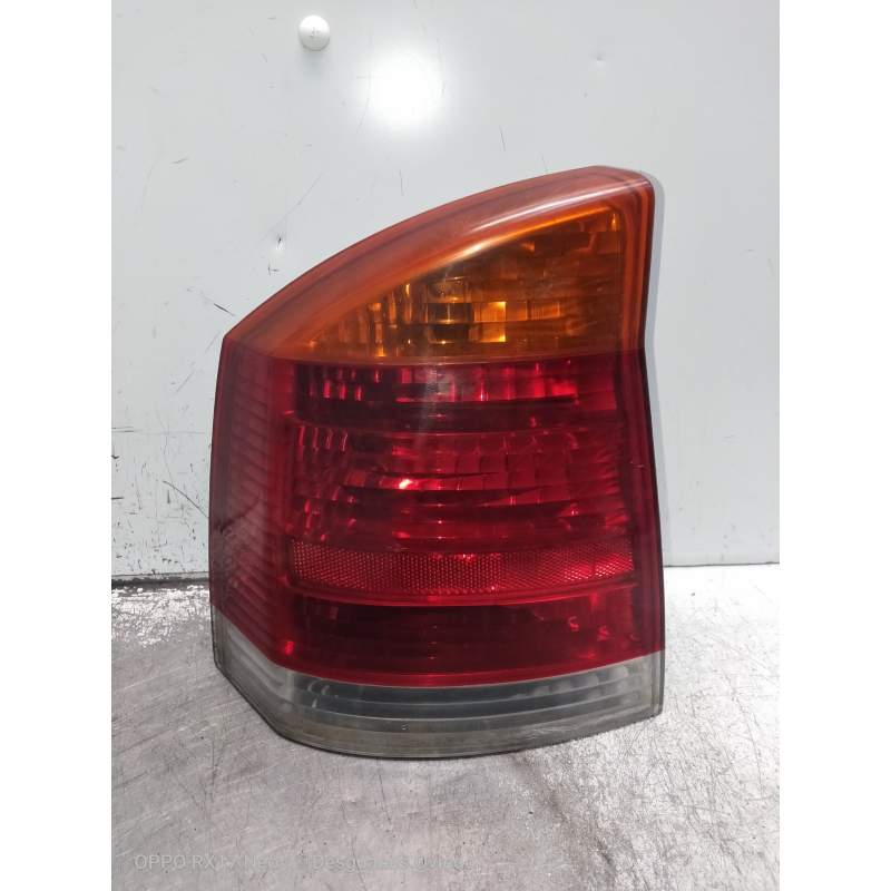 Recambio de piloto trasero izquierdo para opel vectra c berlina club referencia OEM IAM  4P C/2003
