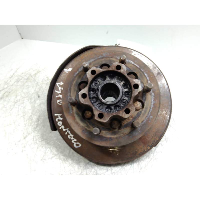 Recambio de mangueta delantera derecha para mitsubishi montero (l040) 2500 td (4-ptas.) referencia OEM IAM   