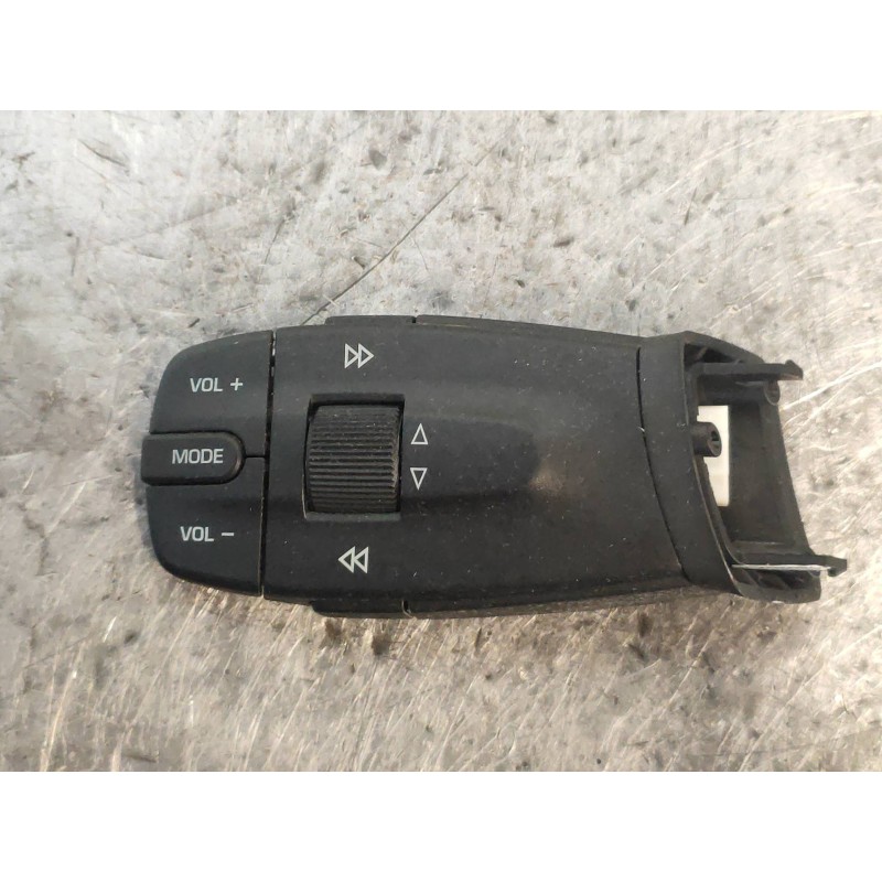 Recambio de mando multifuncion para seat ibiza sc (6j1) sport referencia OEM IAM   