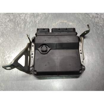 CENTRALITA MOTOR UCE 896610F210 MB2753004052 F1