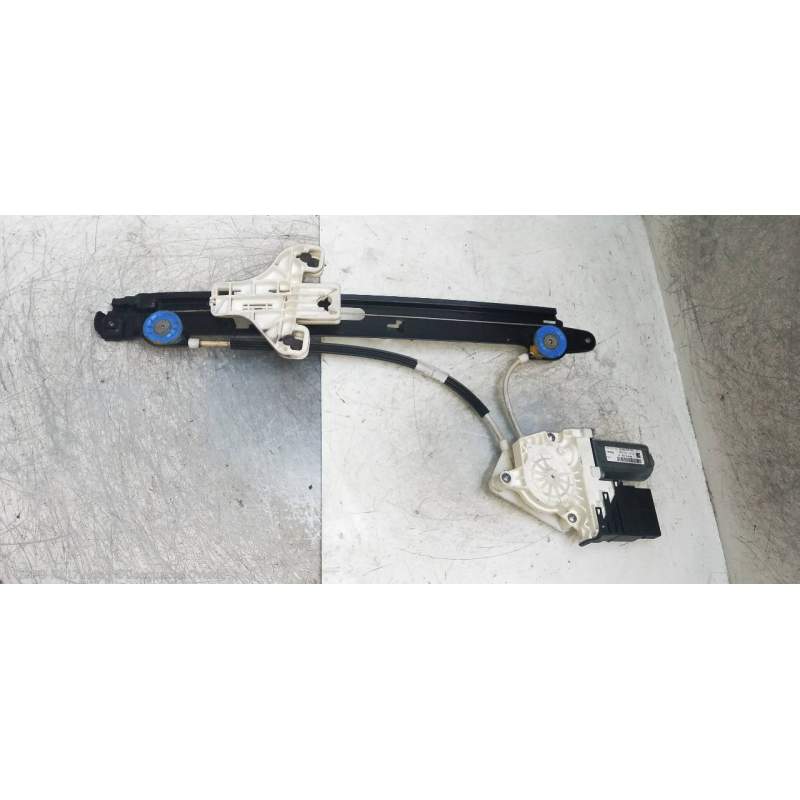 Recambio de elevalunas trasero derecho para seat altea xl (5p5) family referencia OEM IAM 1K0959704M 995915333 5P