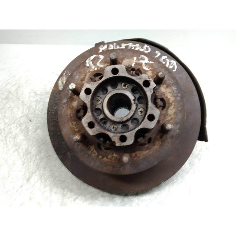 Recambio de mangueta delantera izquierda para mitsubishi montero (l040) 2500 td (4-ptas.) referencia OEM IAM   