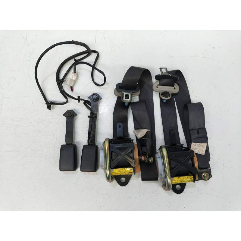 Recambio de juego cinturones delantero para mazda 6 berlina (gg) 2.0 diesel cat referencia OEM IAM   5P