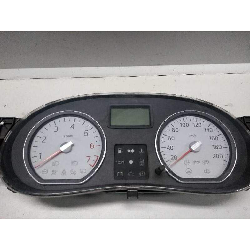Recambio de cuadro instrumentos para dacia sandero 1.6 cat referencia OEM IAM P8200733621 16G 2008
